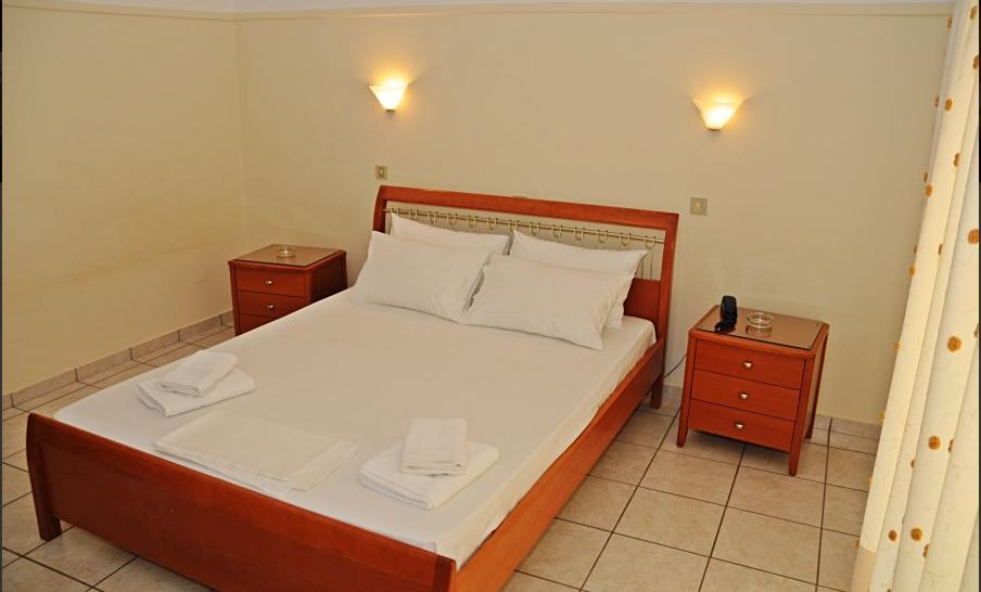 Delfini Hotel Теологос Стая снимка